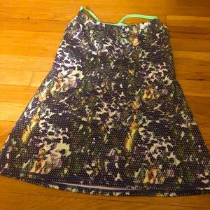 Lululemon workout top size 8